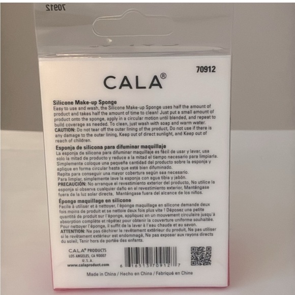 3/$15 🍥 Cala Silicone Makeup Sponge – Non-Absorbent - Picture 3 of 4
